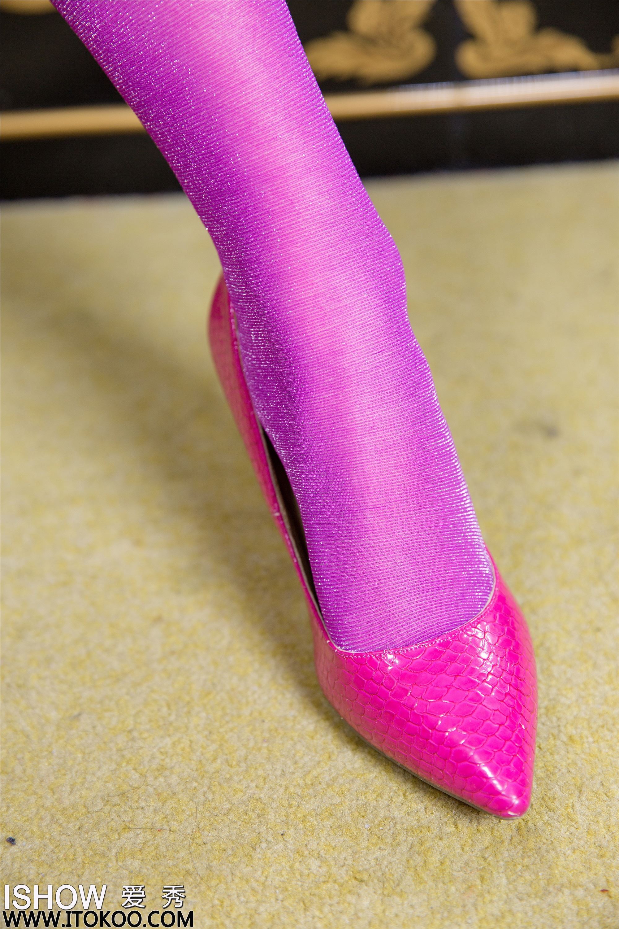 ISHOW爱秀 2022.03.26 Vol.306 杨伊伊Eva